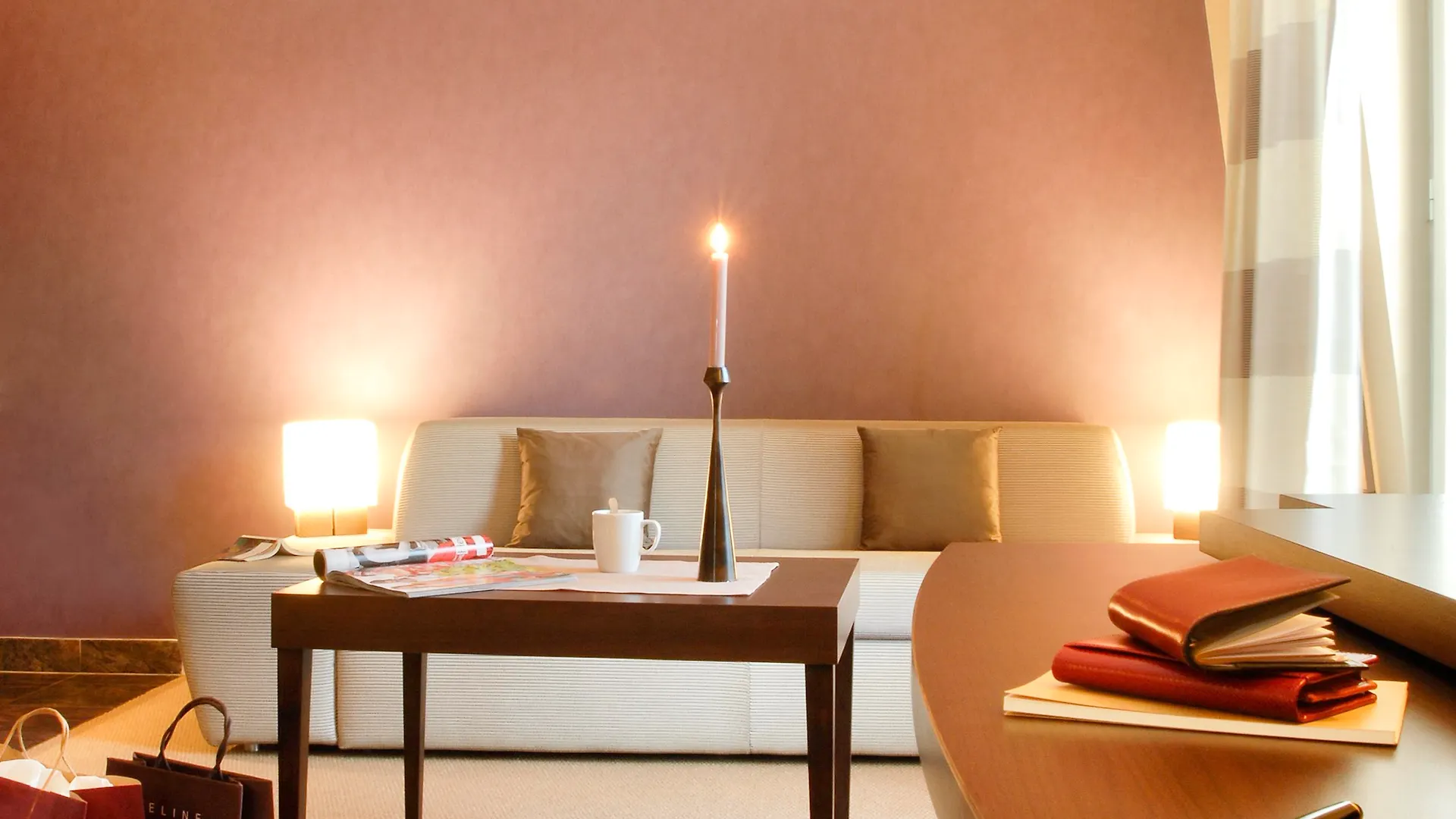 Adagio Haussmann Champs Elysees