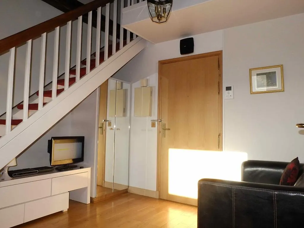Adagio Haussmann Champs Elysees Aparthotel Paris