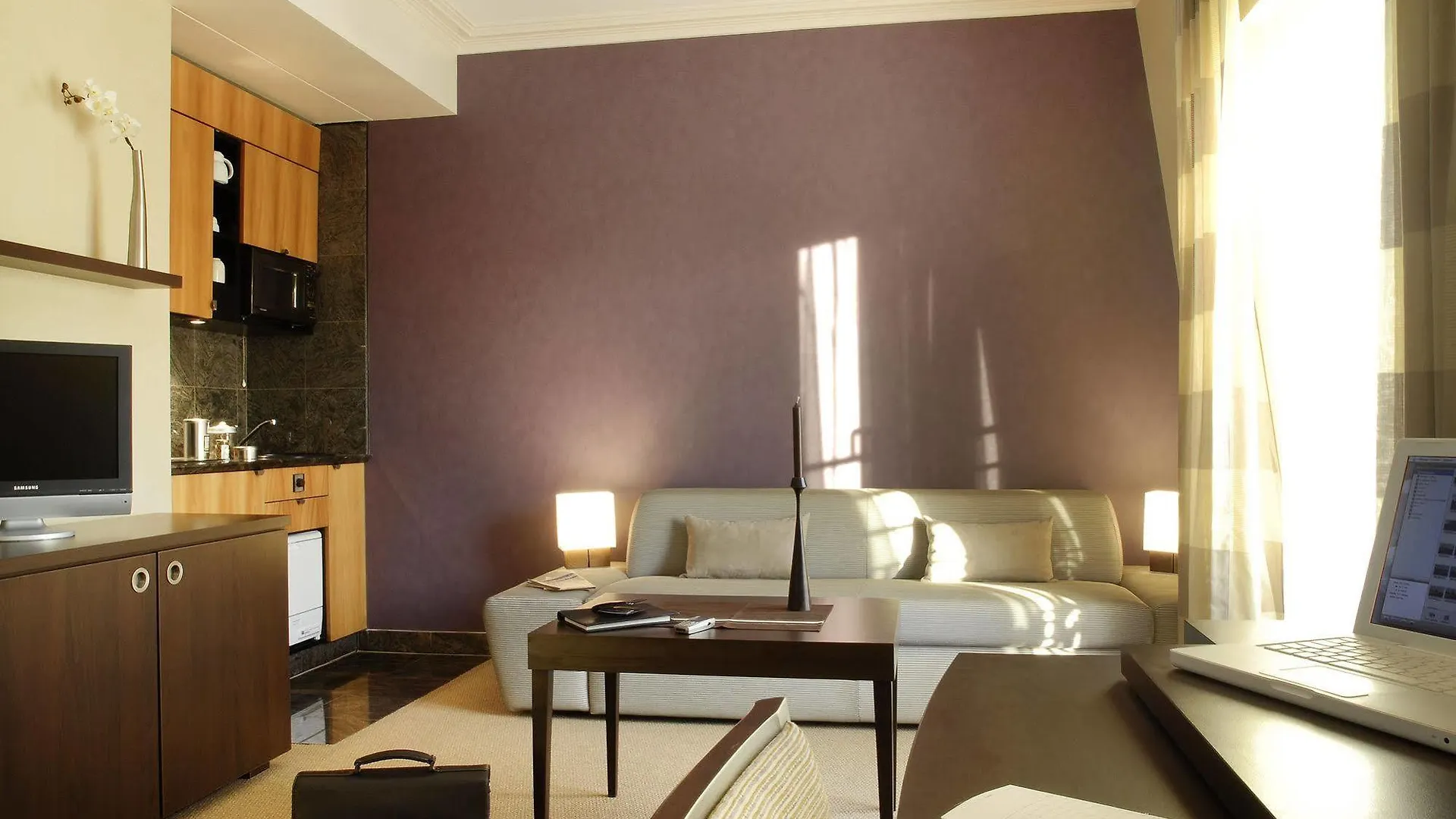Adagio Haussmann Champs Elysees Aparthotel Paris