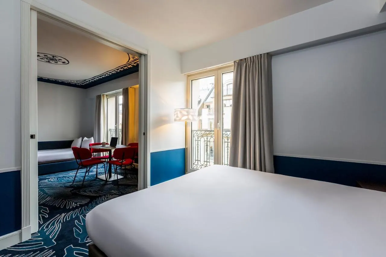 Adagio Haussmann Champs Elysees Aparthotel 4*